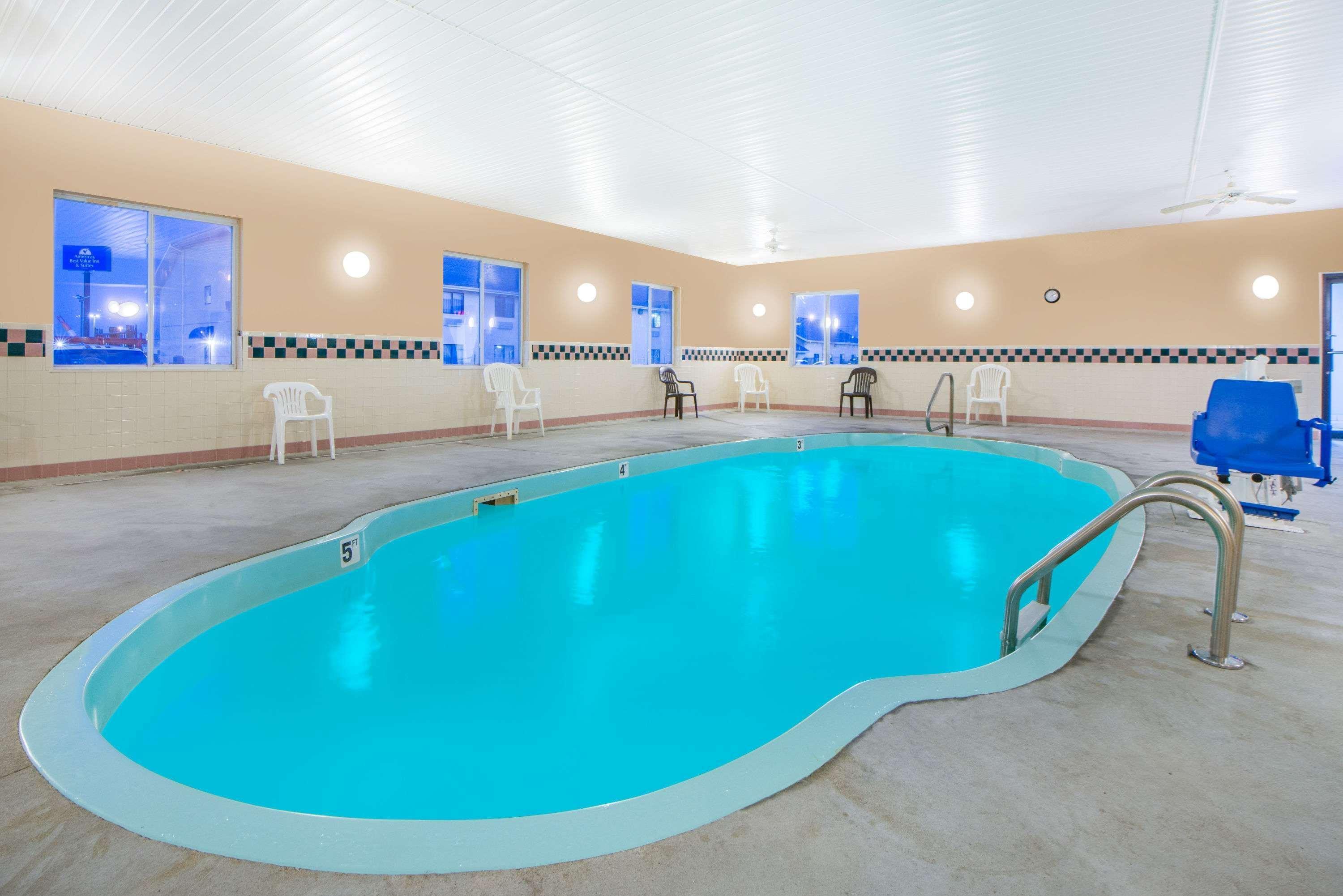 Super 8 By Wyndham Nevada Hotel Екстериор снимка