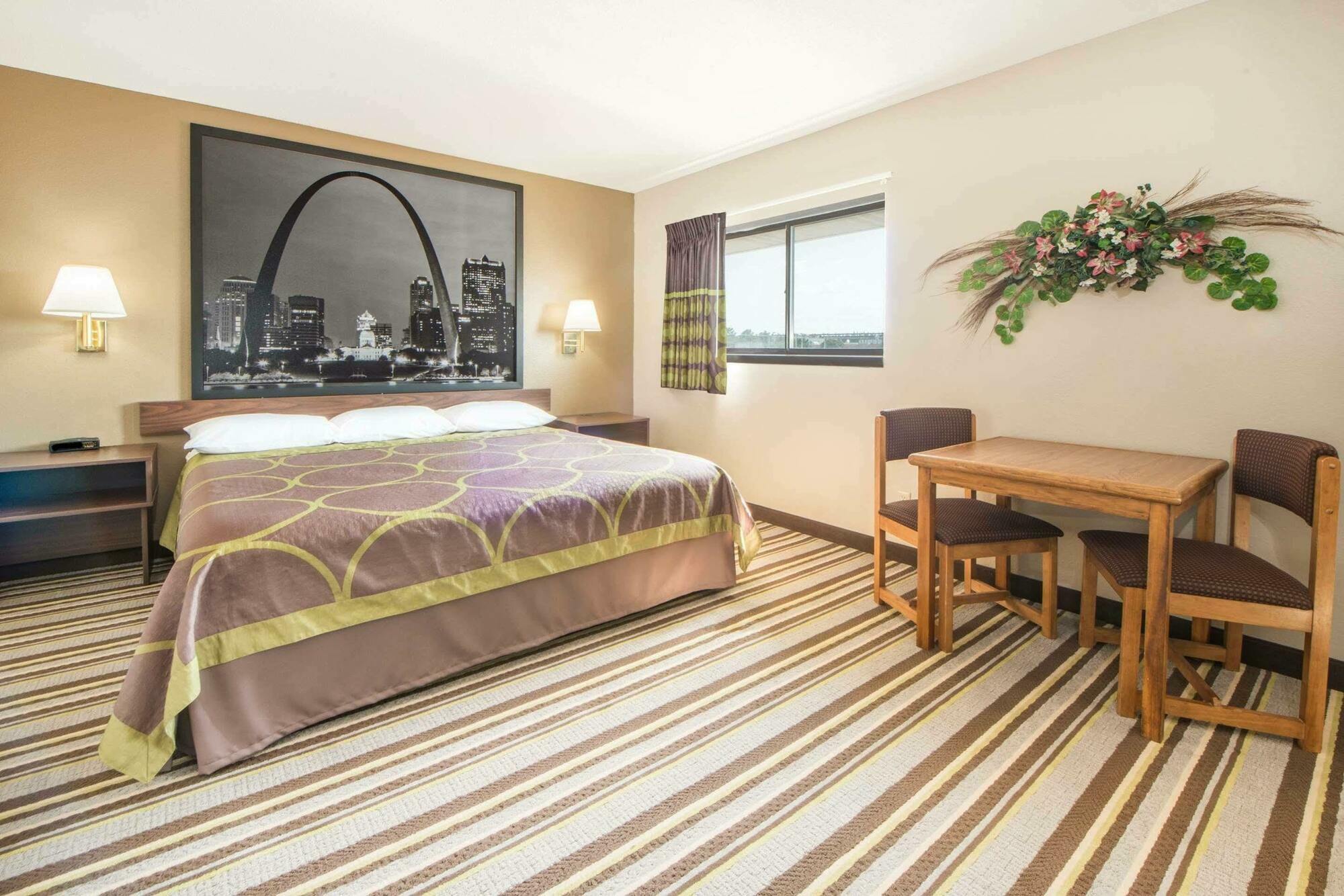 Super 8 By Wyndham Nevada Hotel Екстериор снимка